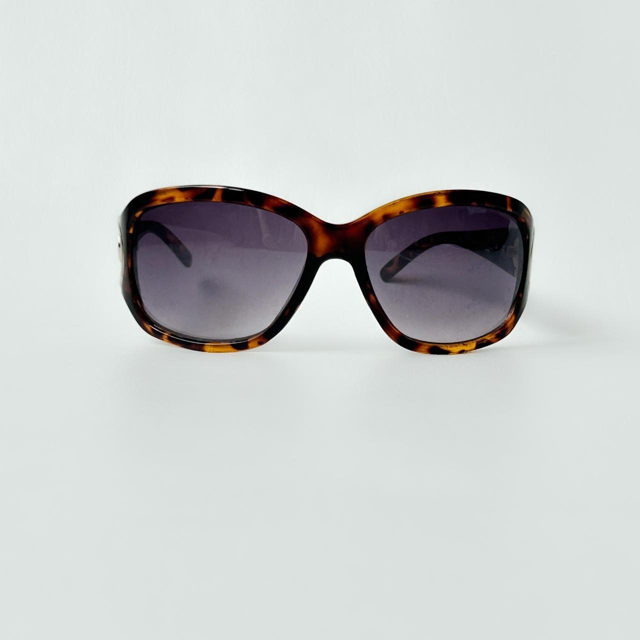Tortoise shell print Y2K sunglasses