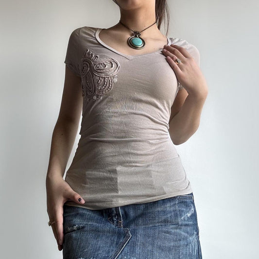 Y2K cream embellished short sleeve tight fit top